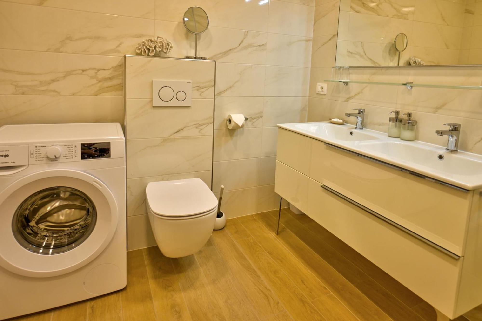 Apartma Bellavista Izola Exterior foto